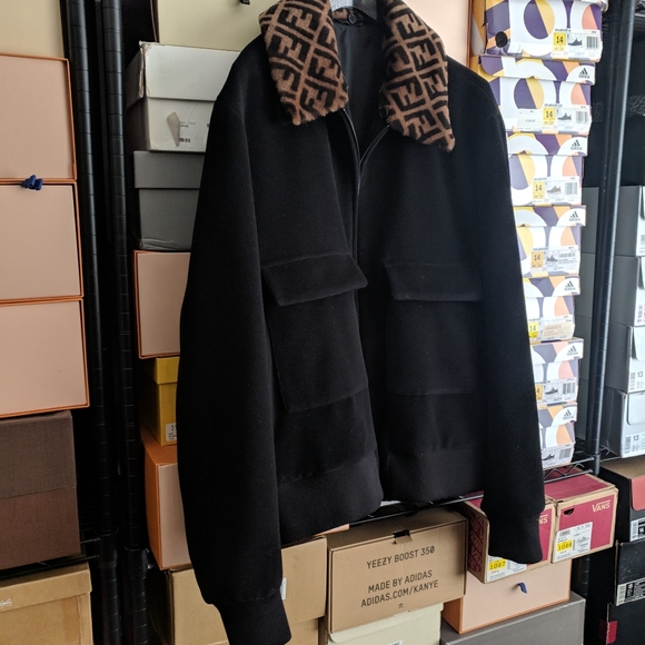 Fendi Wool and Sheepskin Collar Jacket - Picture 6 of 12